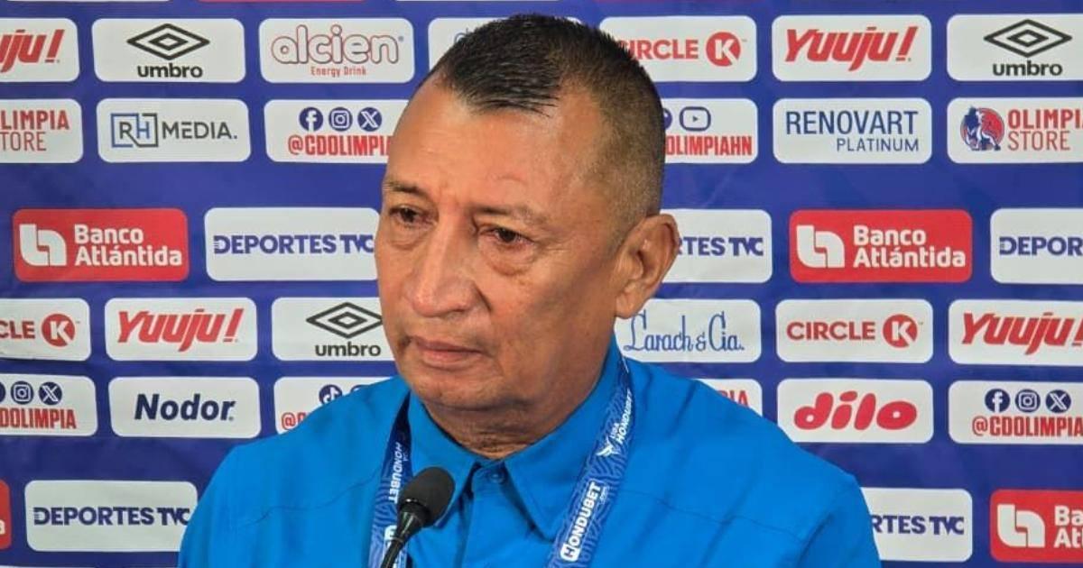 Humberto Rivera asume responsabilidad y deja abierta su salida tras goleada sufrida por Juticalpa FC ante Olimpia